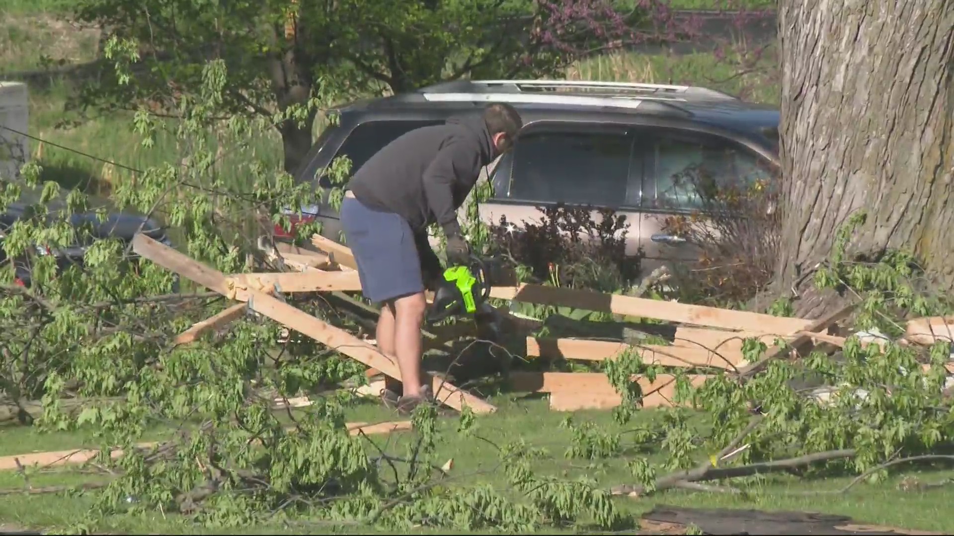Pleasant Hill cleaning up after tornado – who13.com