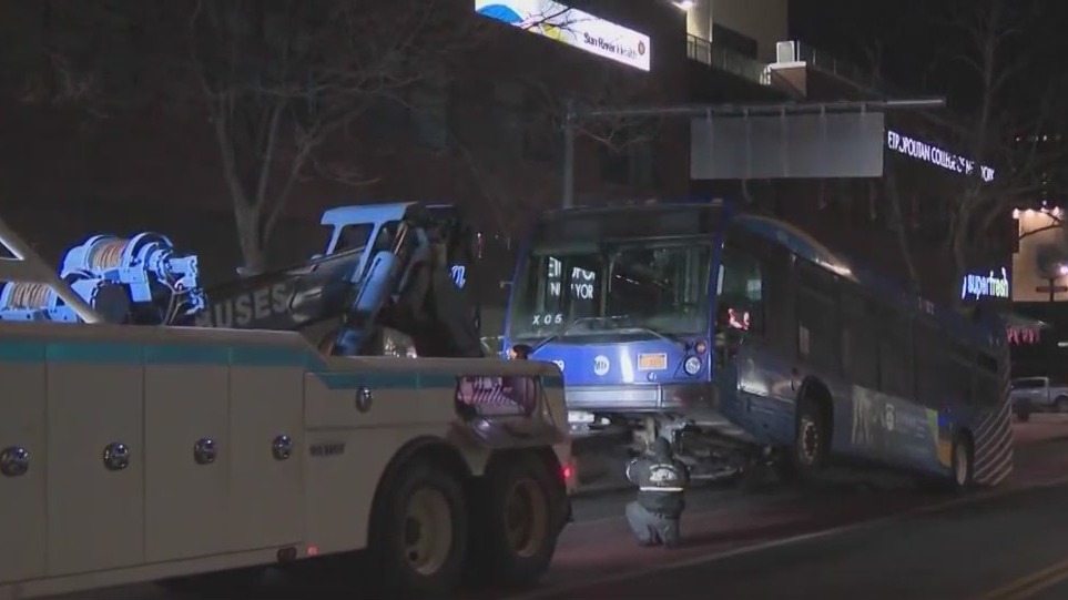 Bicyclist struck, killed by MTA bus in the Bronx: NYPD – PIX11