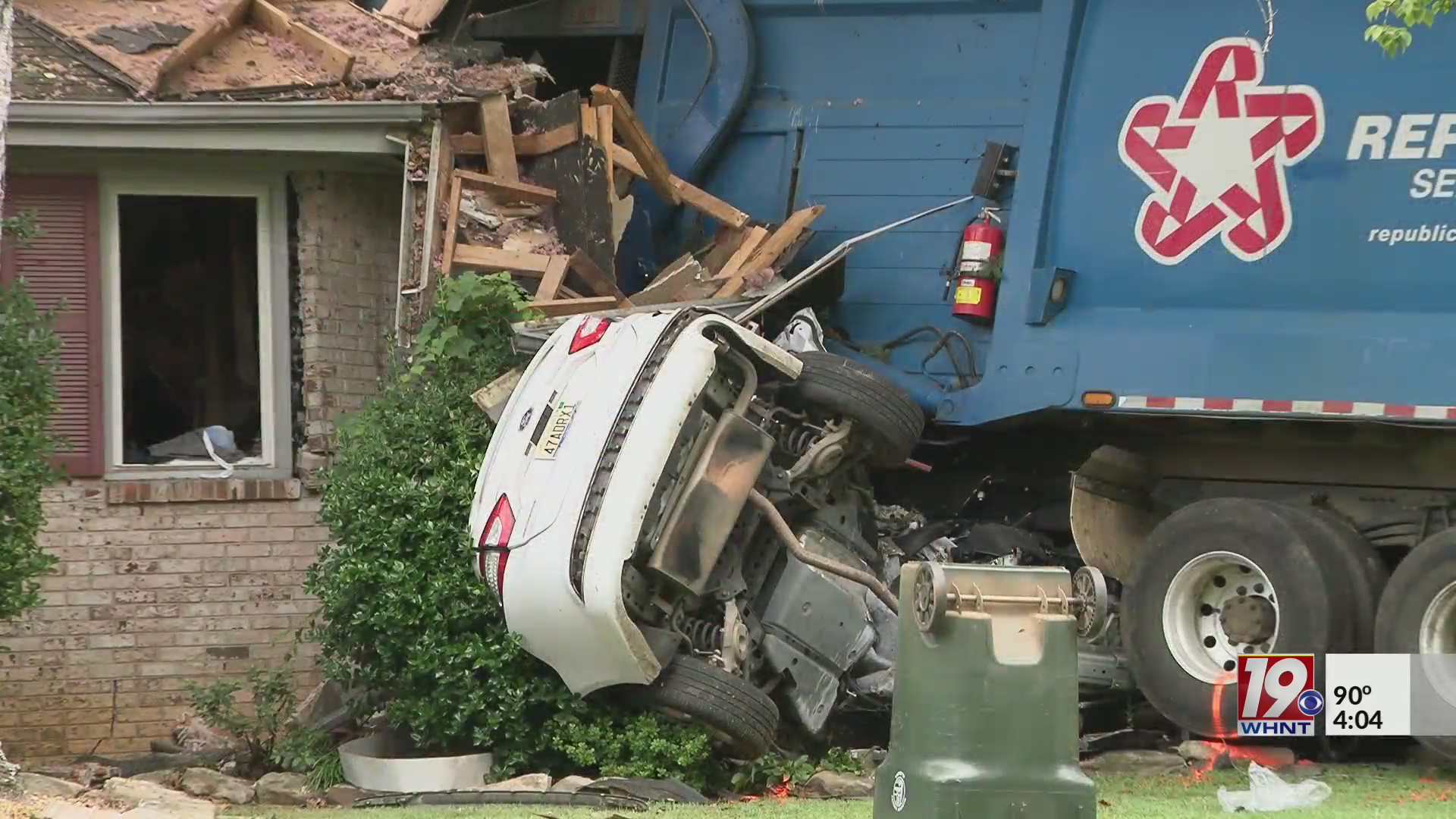Garbage Truck Crashes Into Madison Home July 5 2024 News 19 At 4 P garbage-truck-crashes-into-madison-home-july-5-2024-news-19-at-4-p