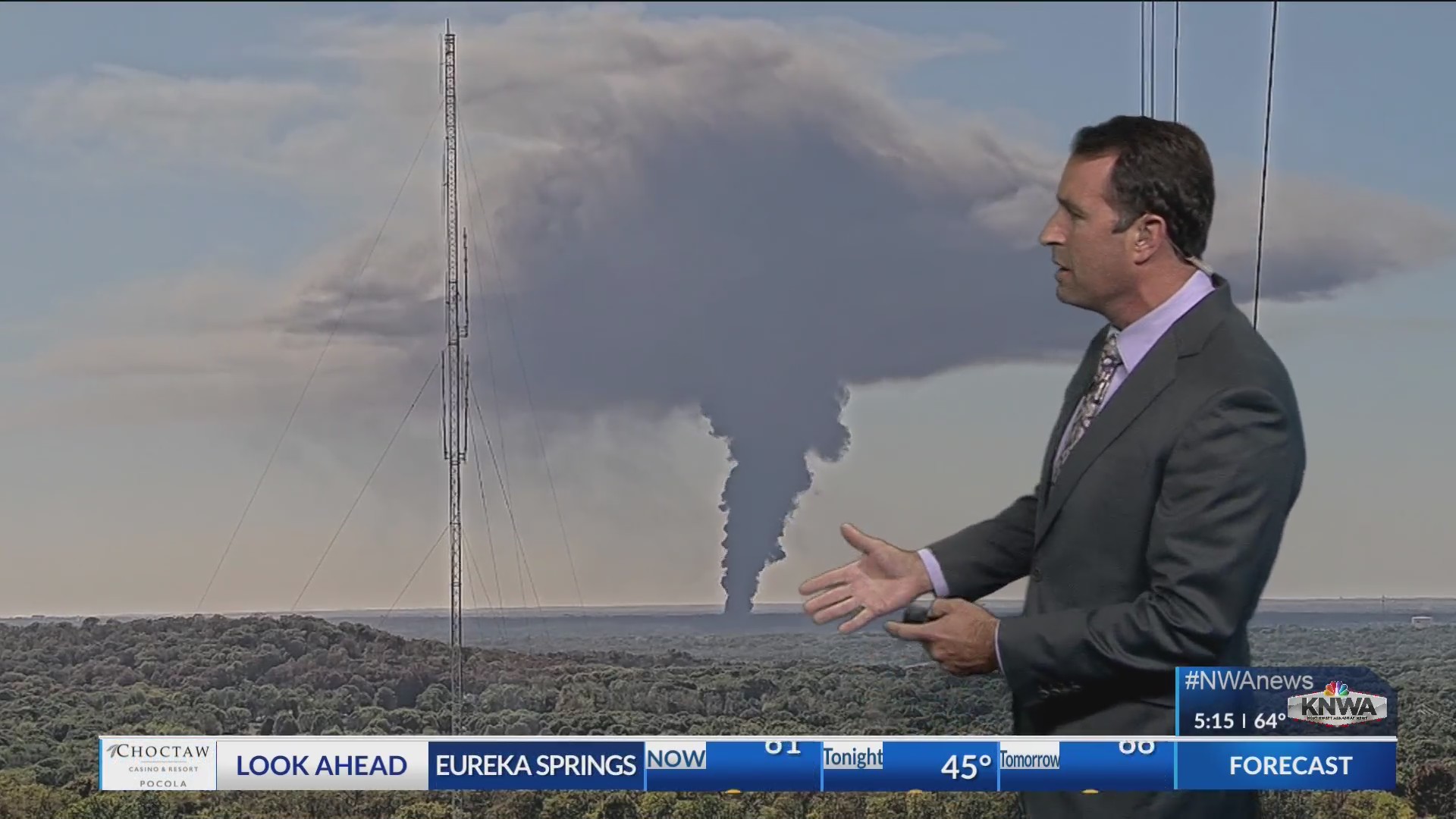 Rogers fire creates “fire whirl” KSNF/KODE