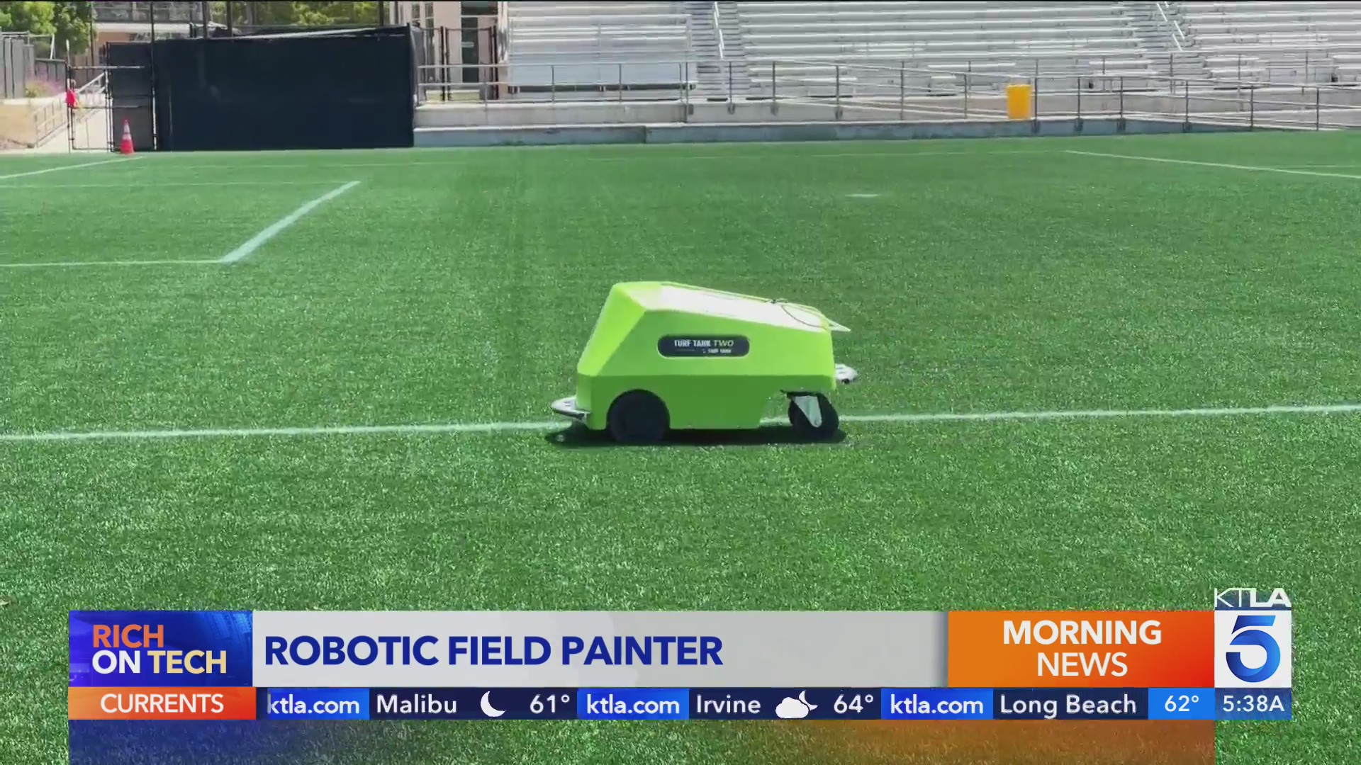 Baseball Field Robot Raking Robots are Rushing the Field! (and now painting sports lines!) – KTLA
