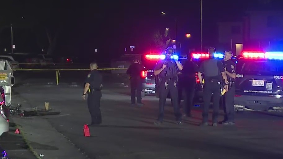 Man in critical condition after shooting – FOX40 News