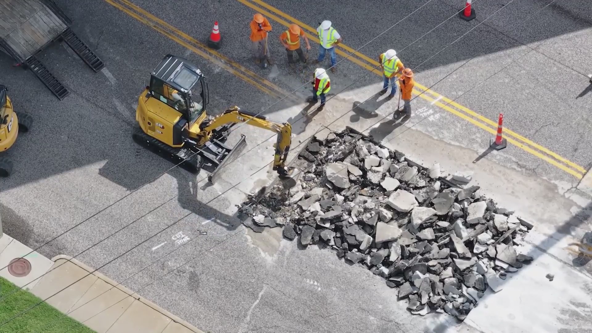 Crews respond to gas main leak in Maplewood – FOX 2