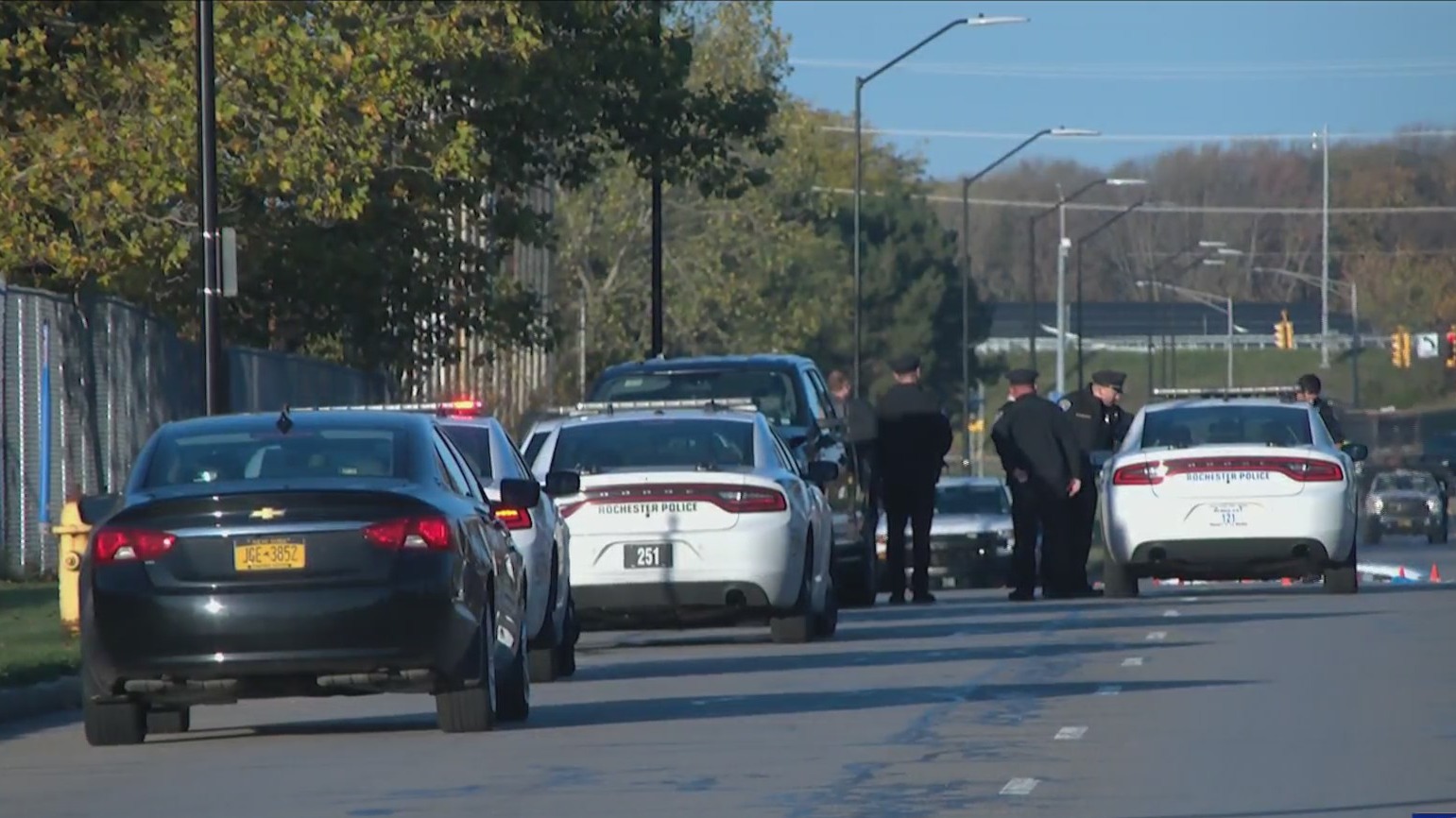 Woman struck and killed by pick-up truck on Lexington Ave. – RochesterFirst