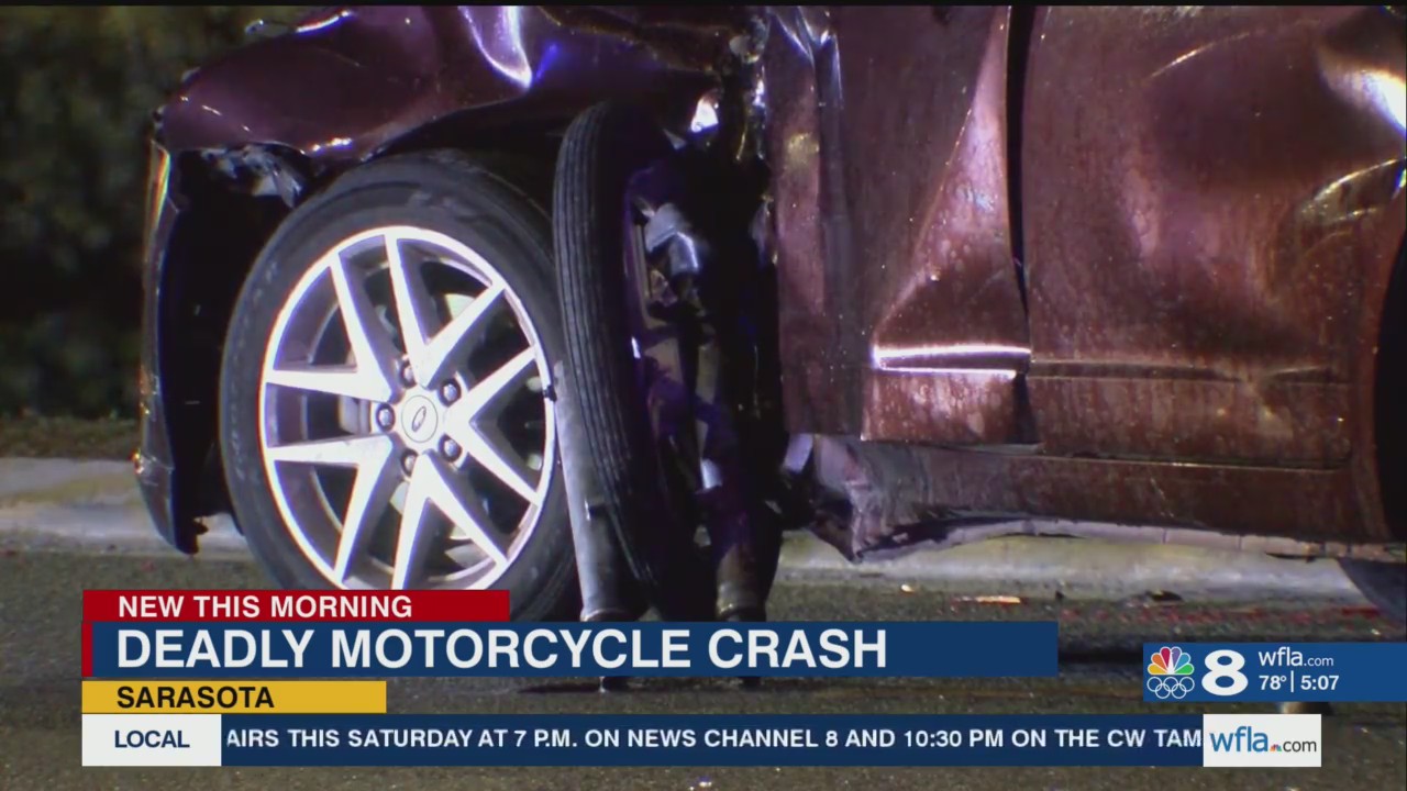 1 dead after crash involving motorcycle in Sarasota – WFLA