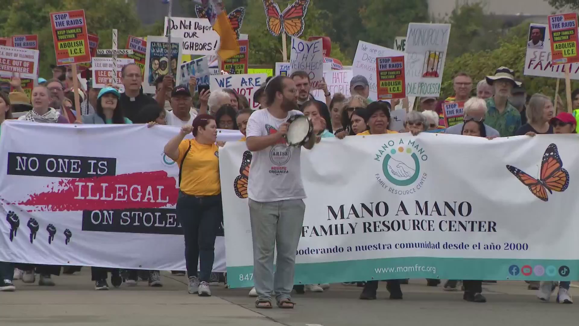 Faith leaders and activists rally against ICE operations near Chicago ...
