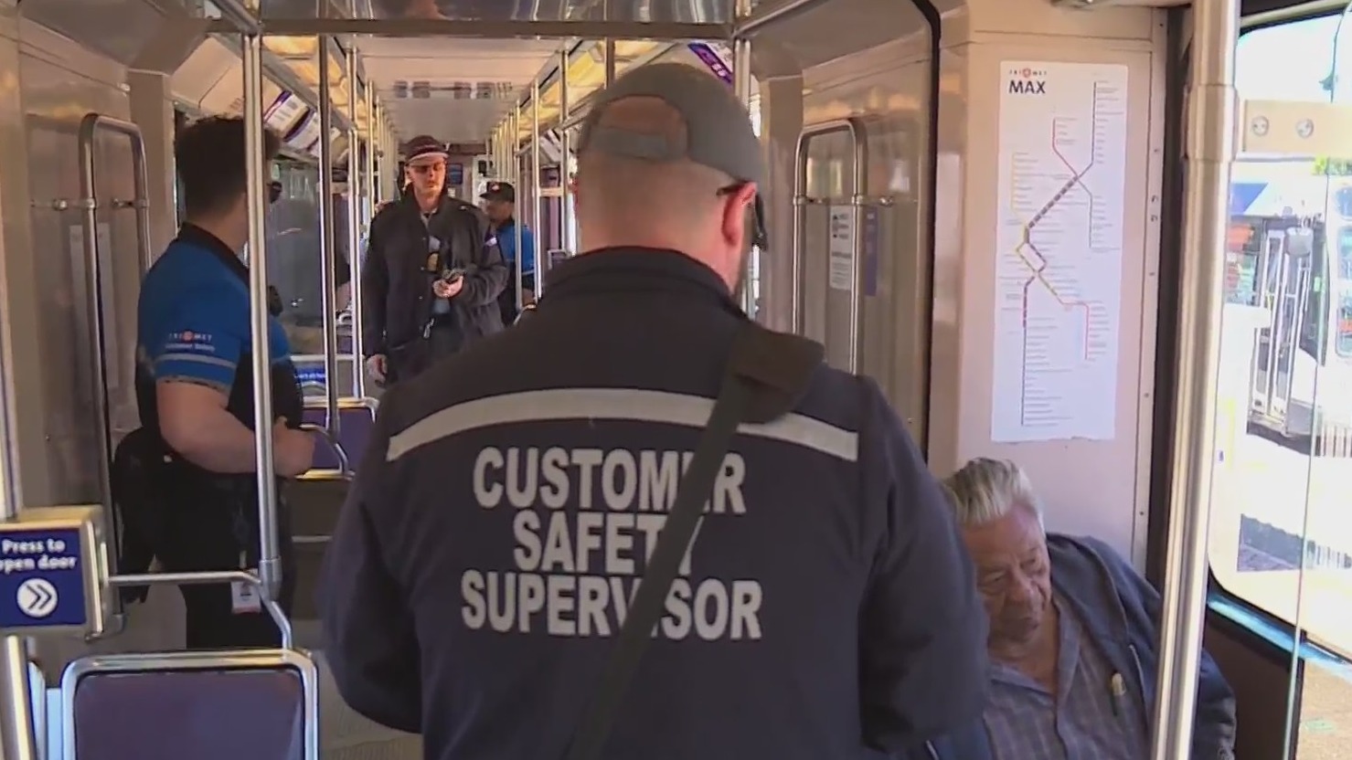 TriMet adding security officers to Portland metro transit – KOIN.com