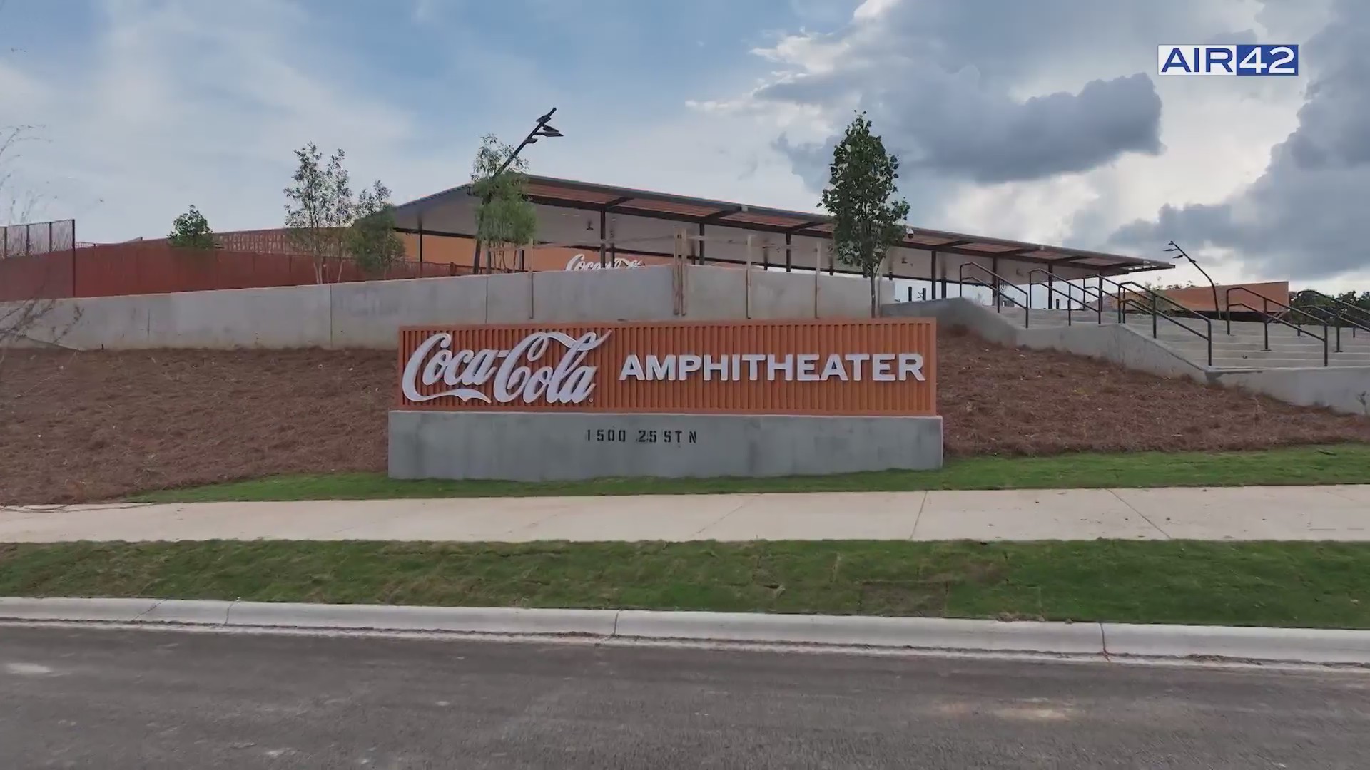 Coca-Cola Amphitheater grand opening – CBS 42