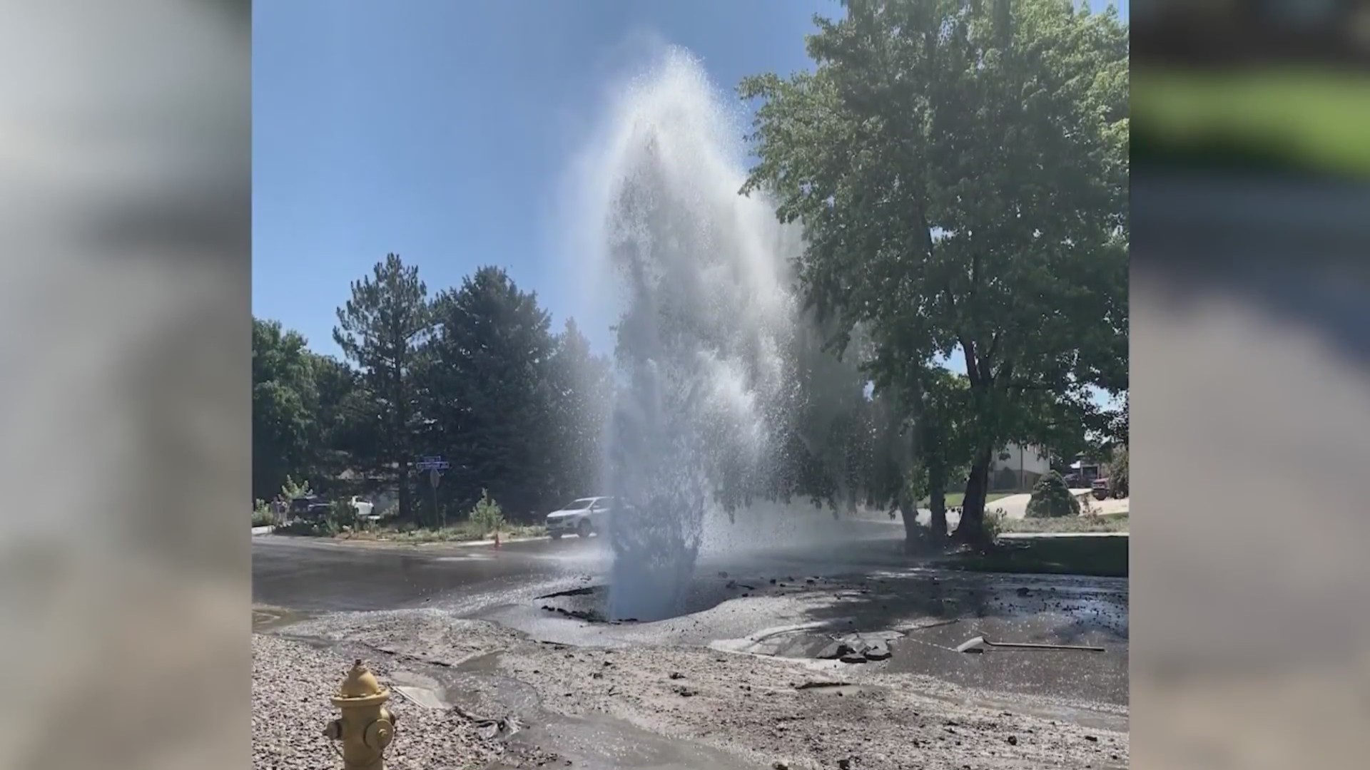 Water main break causes 12-foot sinkhole in Centennial – FOX31 Denver