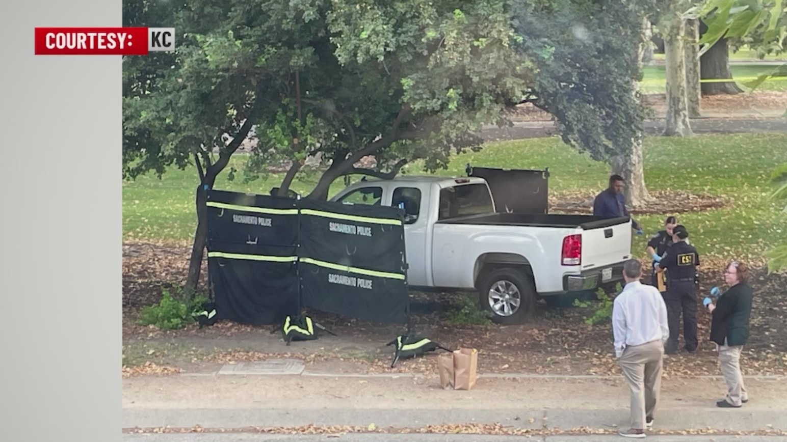 Man found dead with gunshot wound in vehicle in Land Park – FOX40 News