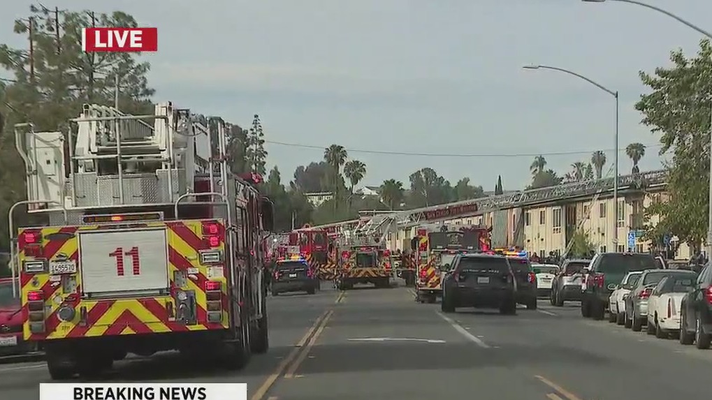 Crews battle fire at City Heights apartment – FOX 5 San Diego & KUSI News