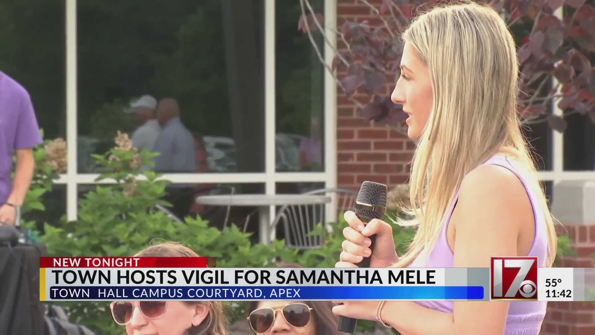 Family, friends hold vigil for Apex teen killed in crash – CBS17.com