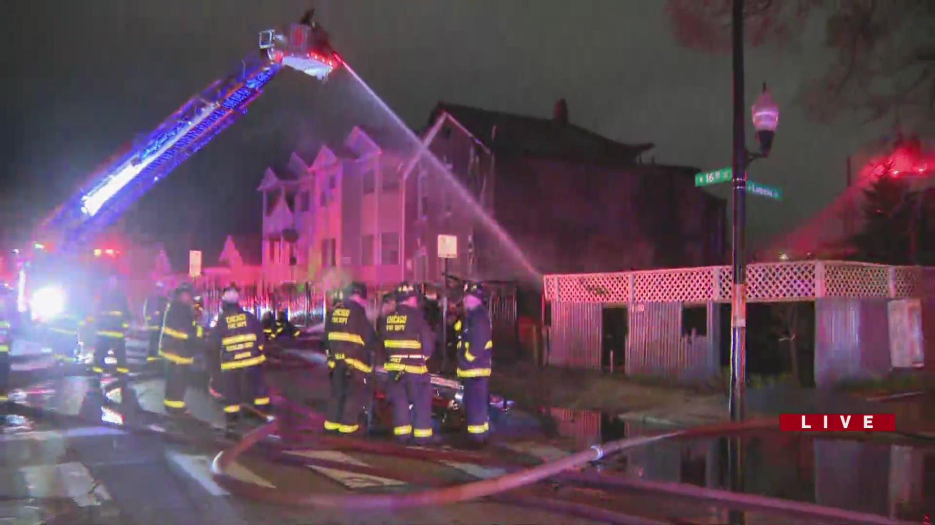 Firefighters battle massive 2-alarm fire on Chicago’s West Side – WGN-TV