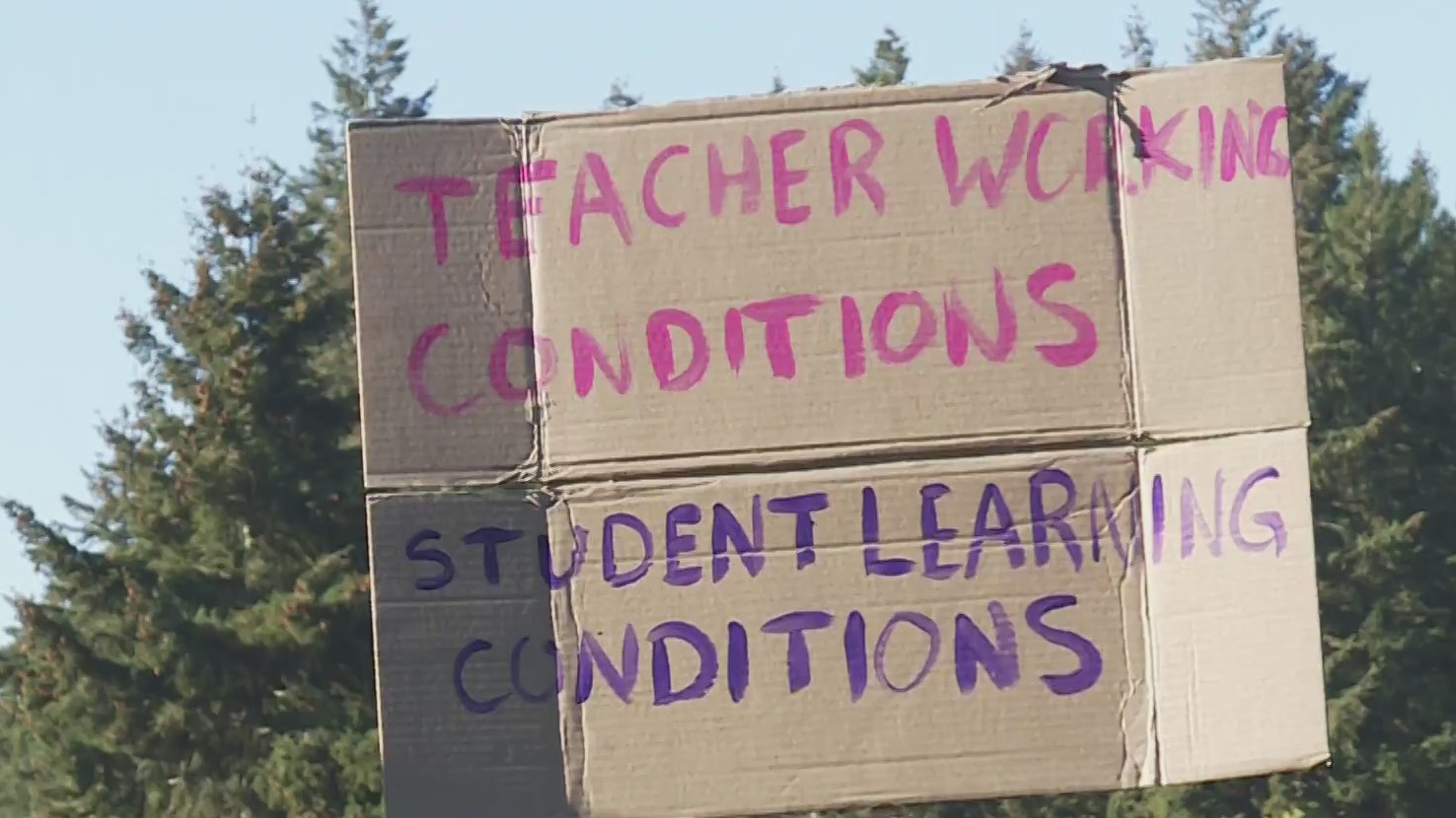 Teachers In Beaverton School District Demand Better Pay Classroom