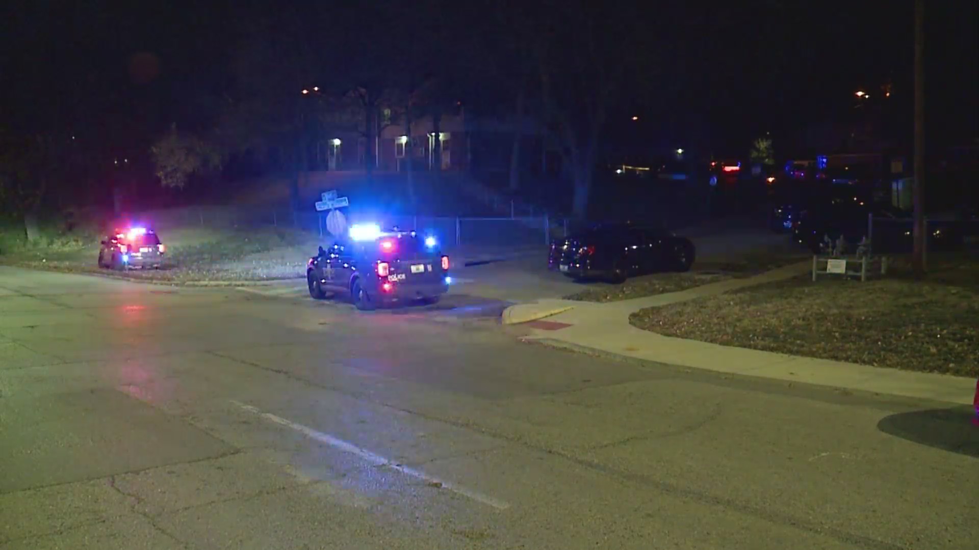Woman killed, another hurt in Monday night shooting in Kansas City ...