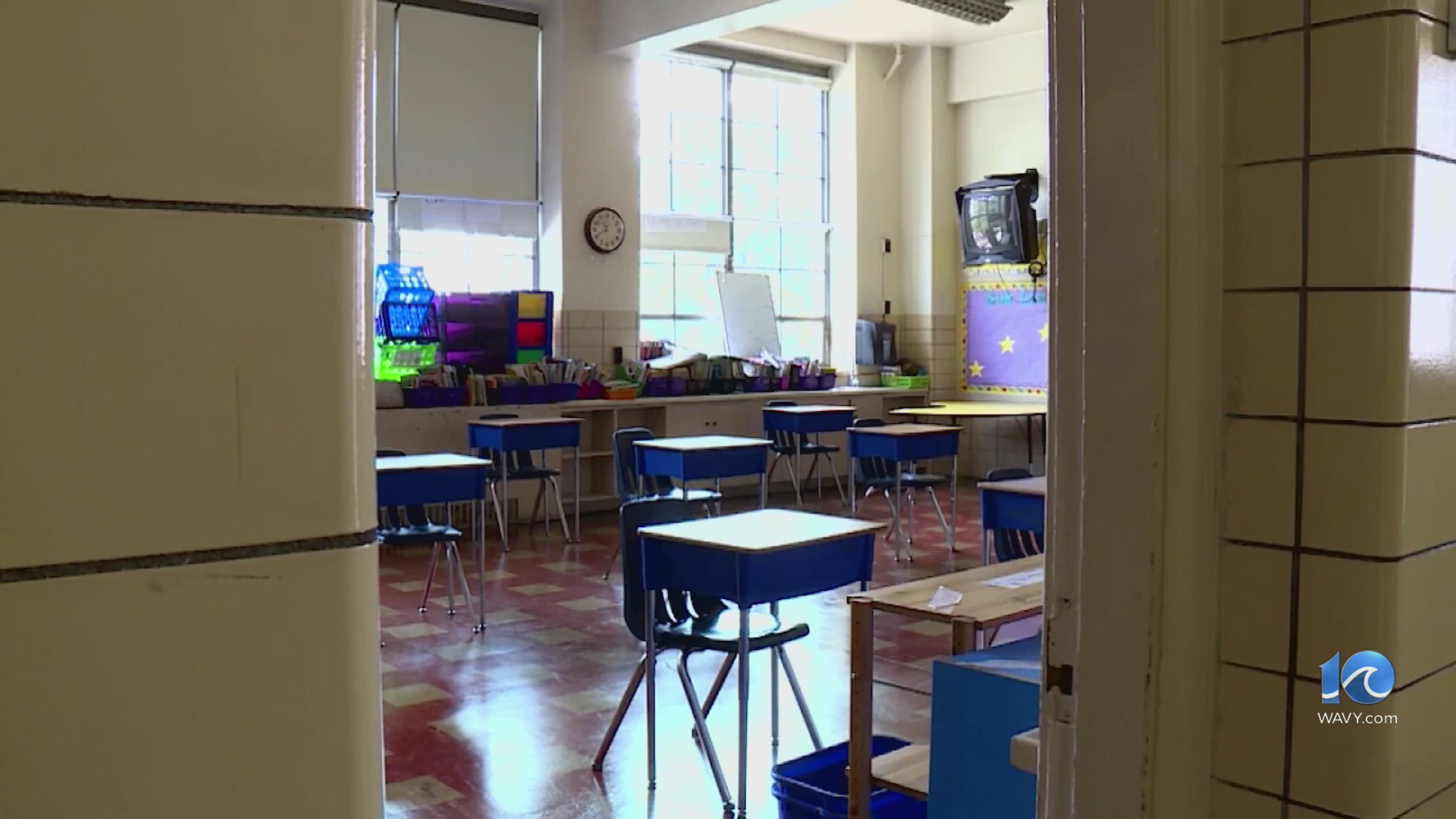 Norfolk Board Gets To Work On School Closures Wavy