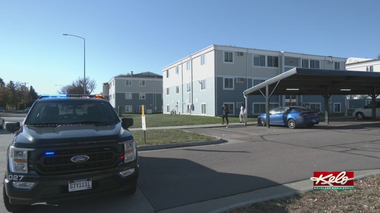 2 shot, 1 dead in Western Sioux Falls homicide – KELOLAND.com