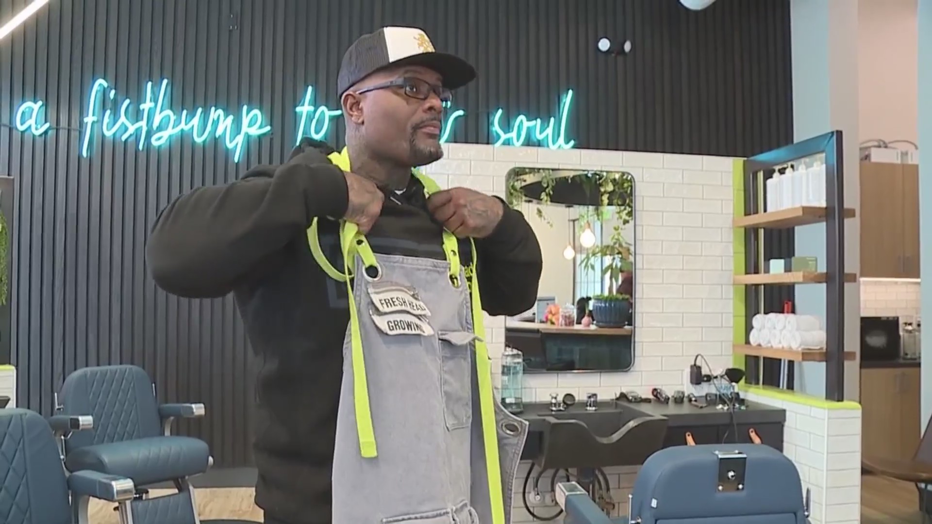 Denver barbershop gives formerly incarcerated individuals a second ...