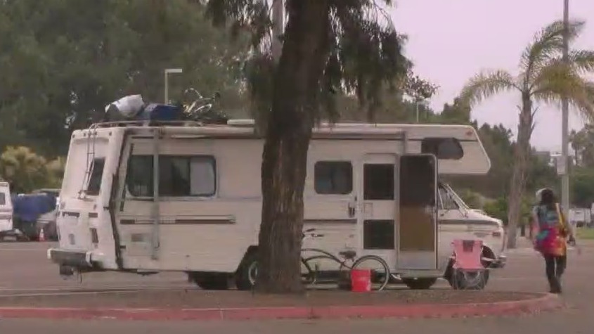 San Diego cracks down on RV parking in Mission Bay – FOX 5 San Diego ...