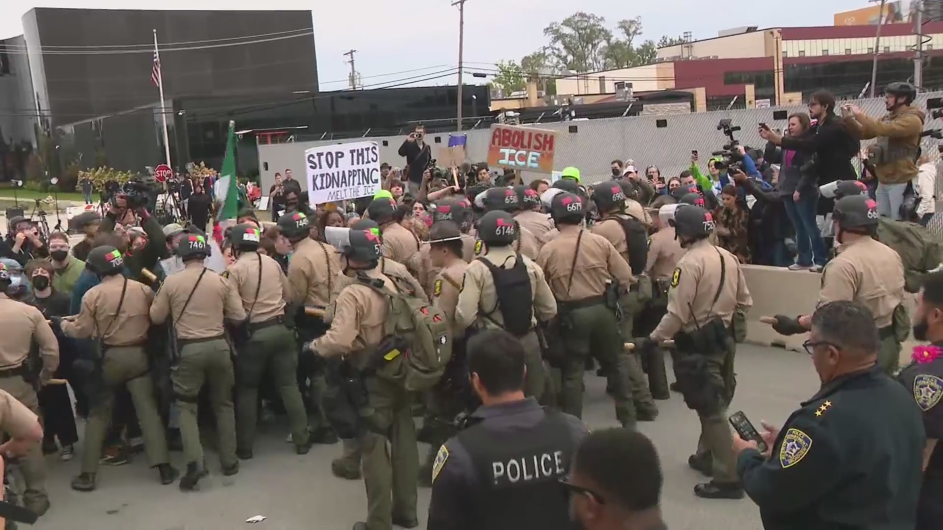 15 arrested as protesters demonstrate outside Broadview ICE facility ...