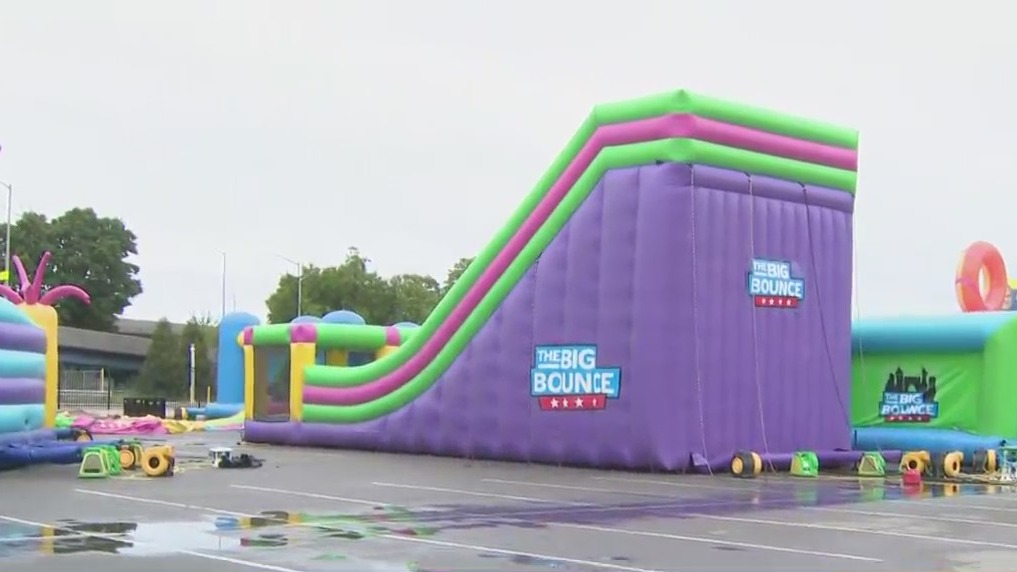 The Big Bounce turns Citi Field into a bouncy house PIX11