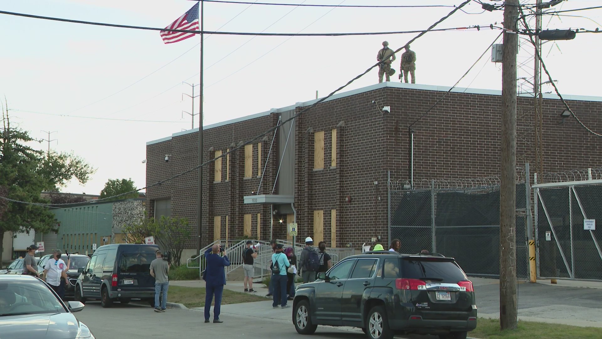Broadview ICE facility remains open after a weekend of protests ...
