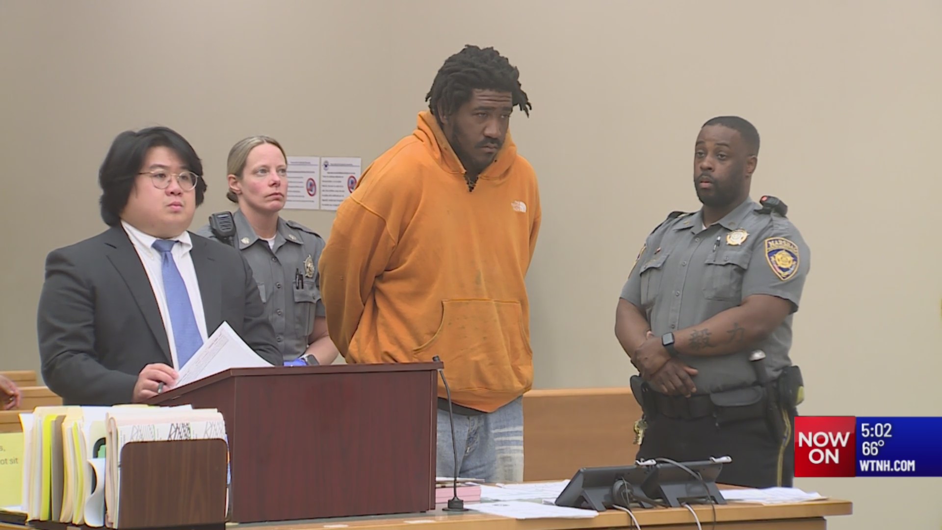 Driver of stolen box truck hits parked vehicles during police chase in ...