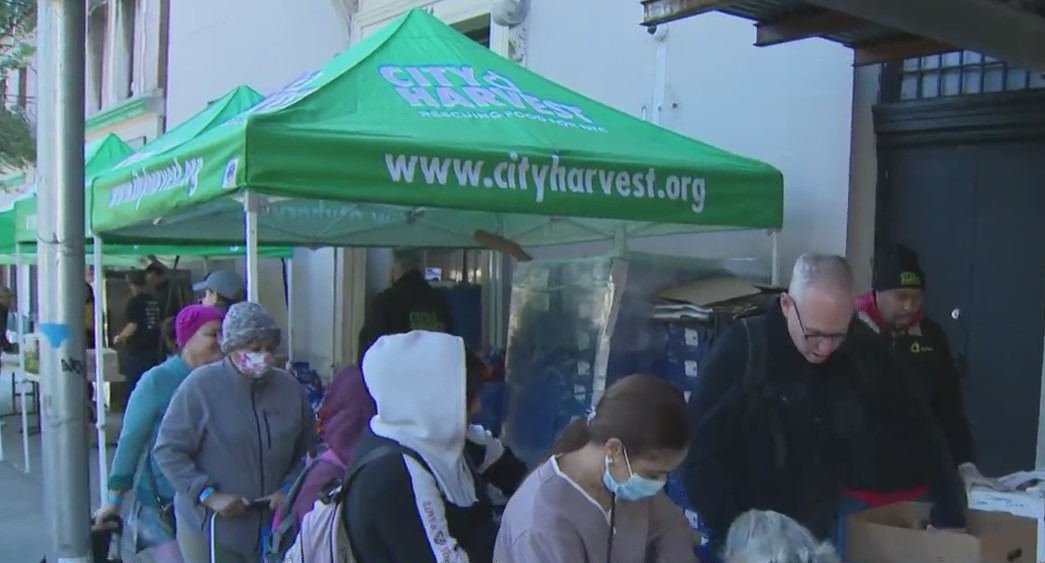 City Harvest’s mobile markets mark 20 years of providing nutritious