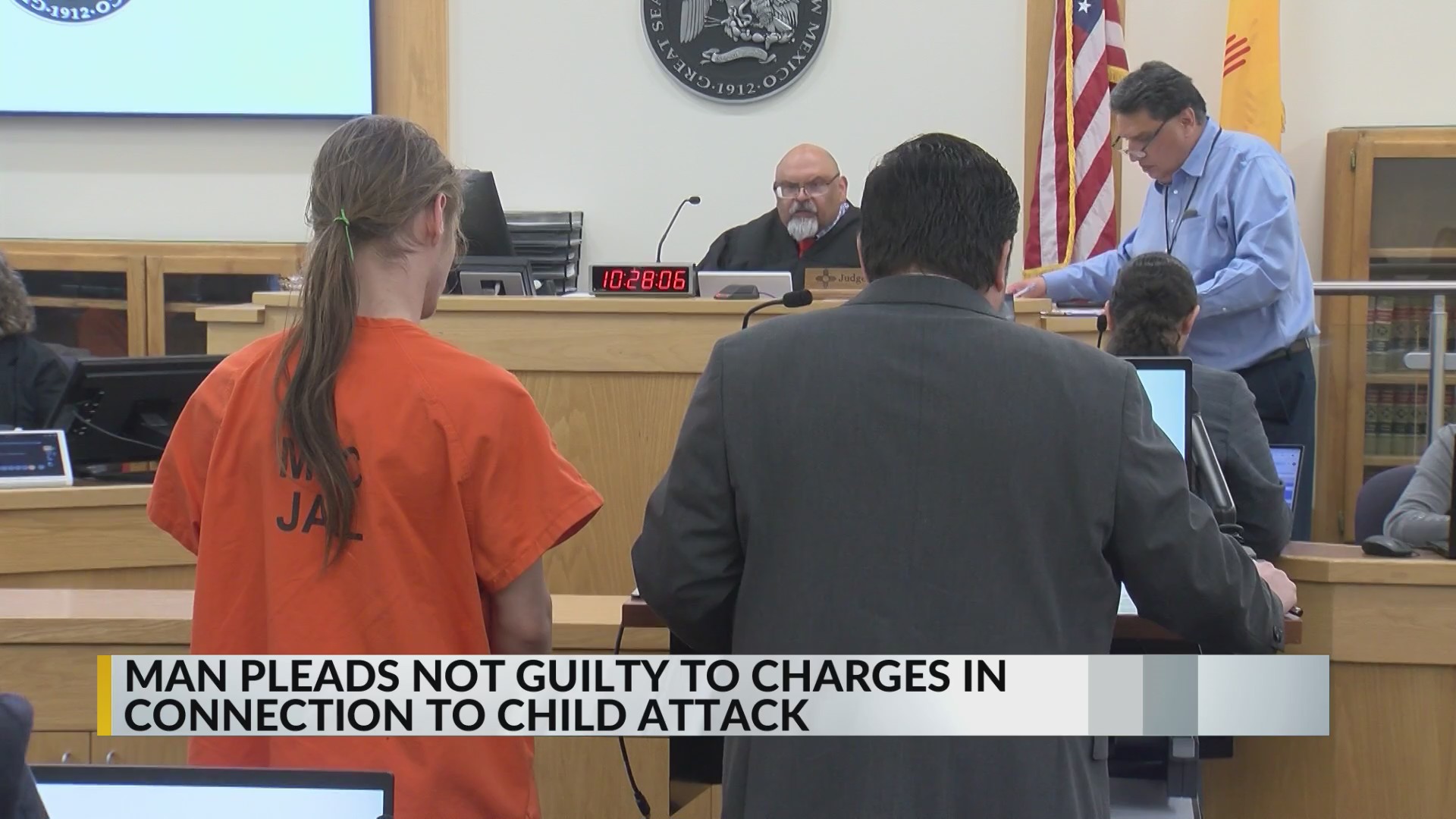 Man accused of stabbing 8-year-old in Albuquerque pleads not guilty to ...