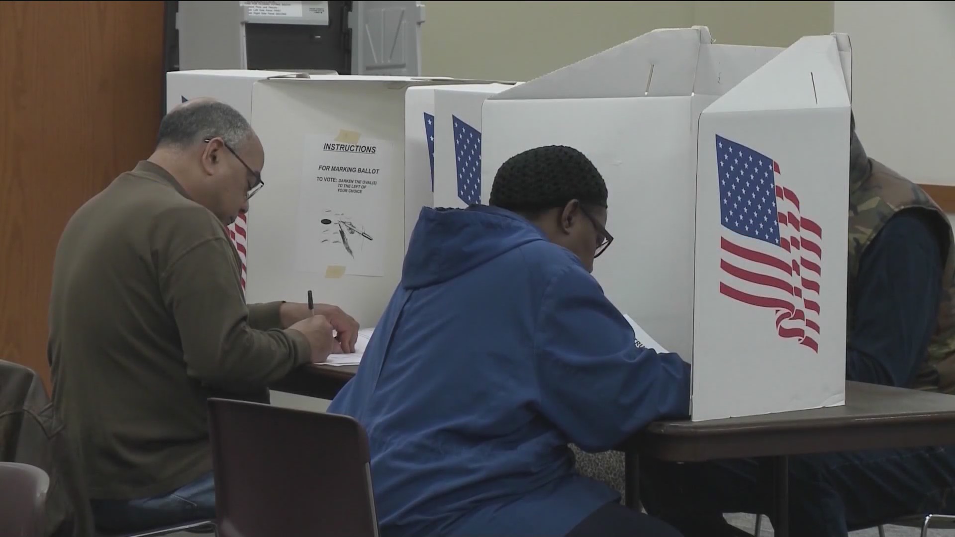 Can You Wear Political Clothing To The Polls?