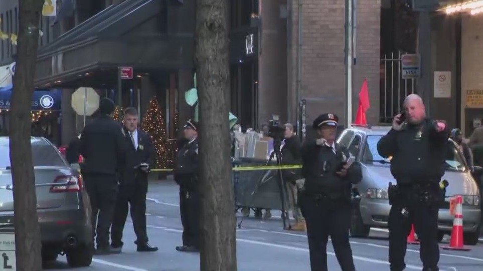 Man critically injured in Midtown shooting: NYPD – PIX11