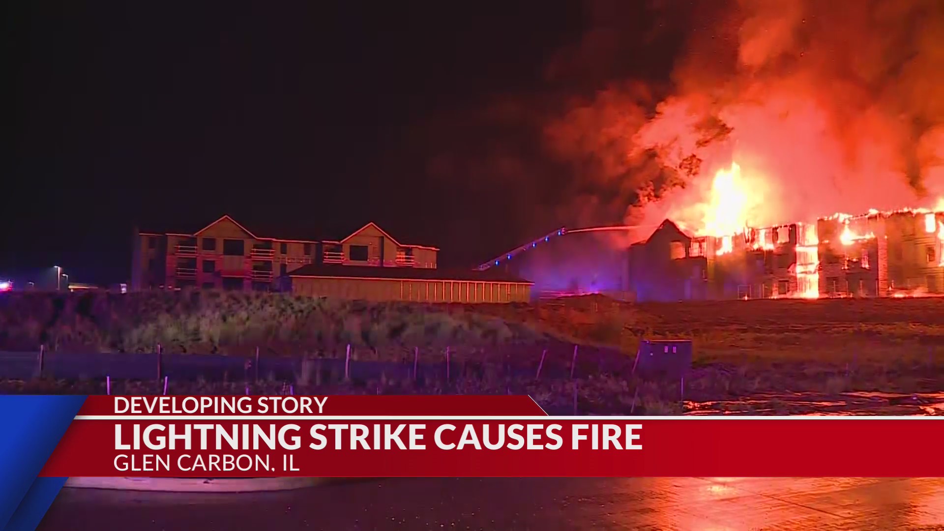 Apartment building under construction destroyed by fire in Glen Carbon ...