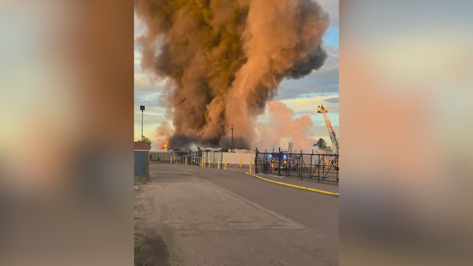 Crews extinguish warehouse fire in Commerce City – FOX31 Denver