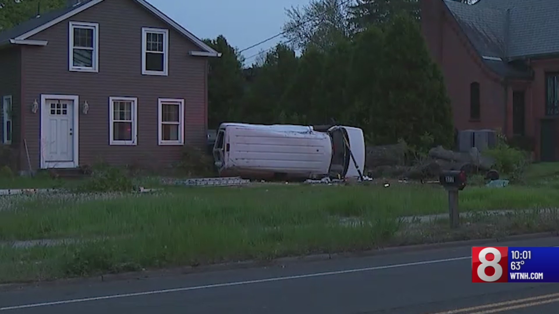 Crash shuts down Route 68 in Wallingford, driver hospitalized