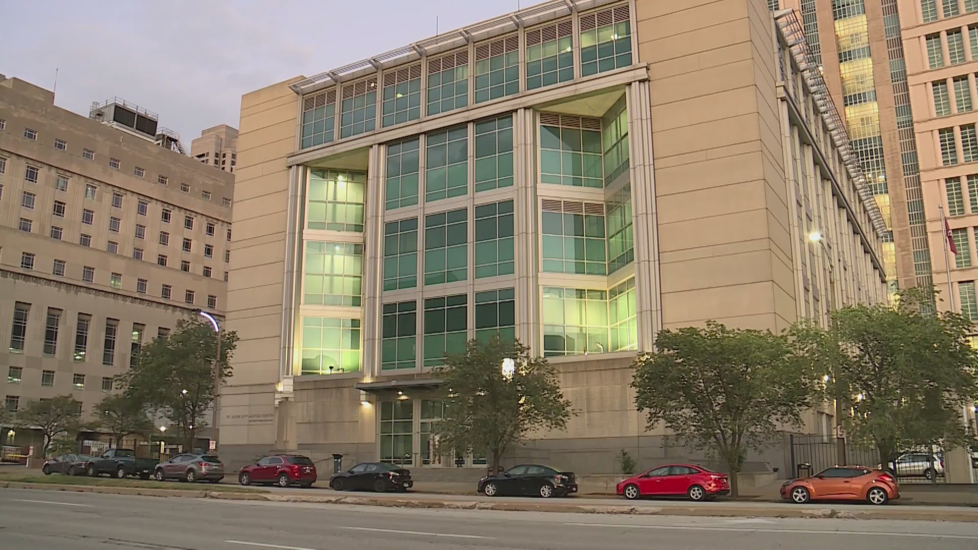 St. Louis Justice Center corrections commissioner on leave amid ...