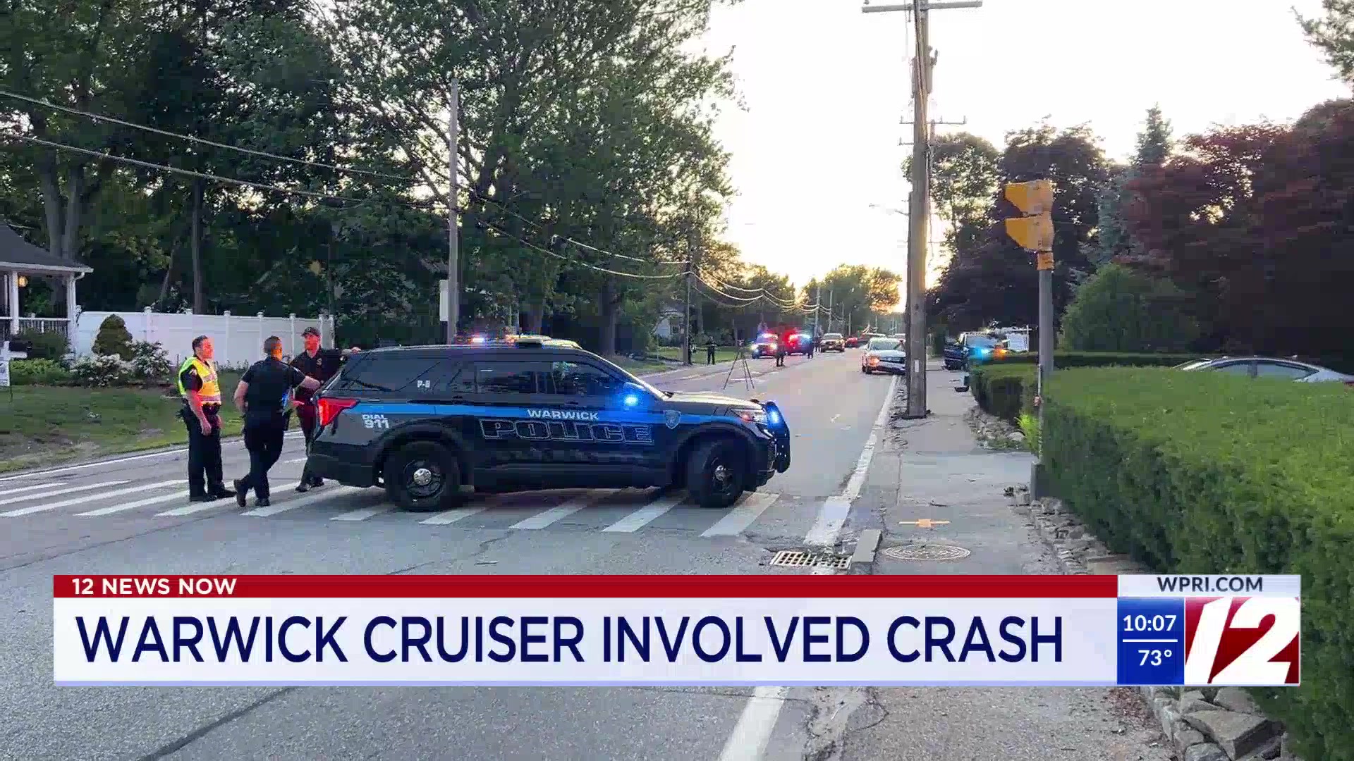 Warwick police cruiser involved in crash – WPRI.com
