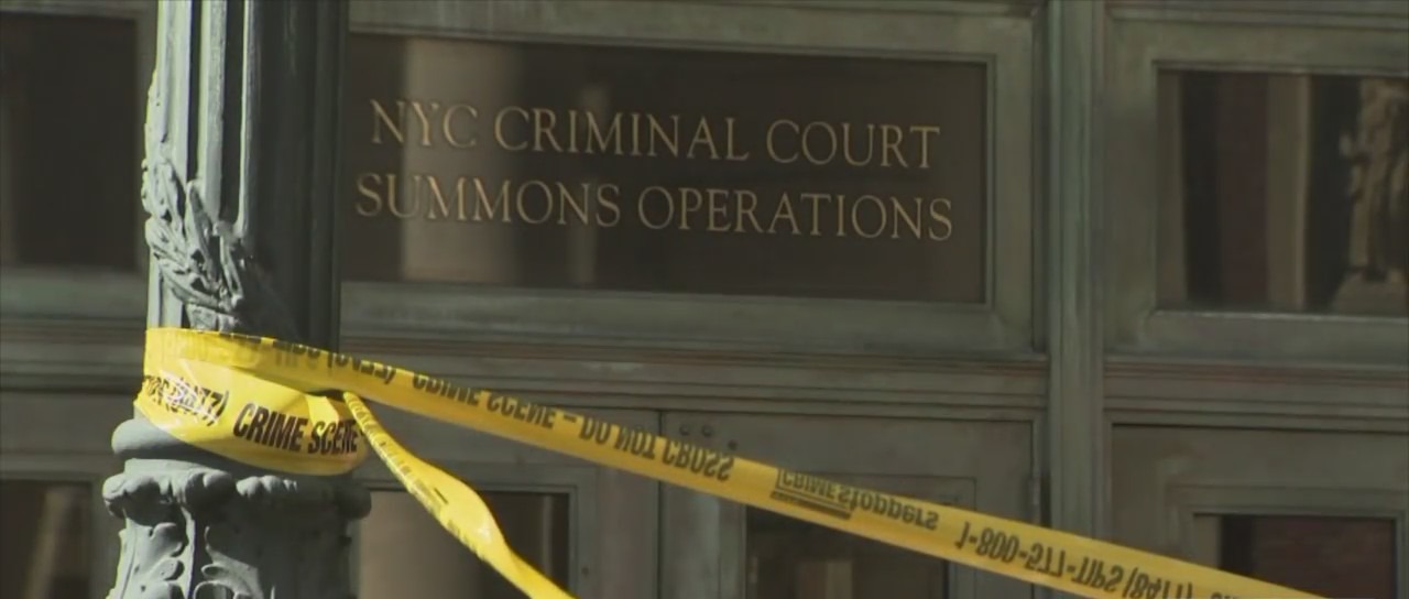 Person stabbed near City Hall building FDNY PIX11