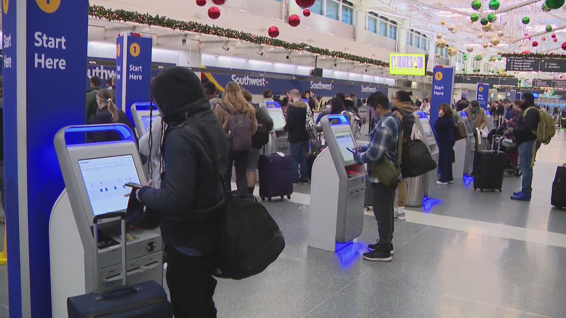 Sunday expected to be very busy travel day at Chicago’s Midway ...
