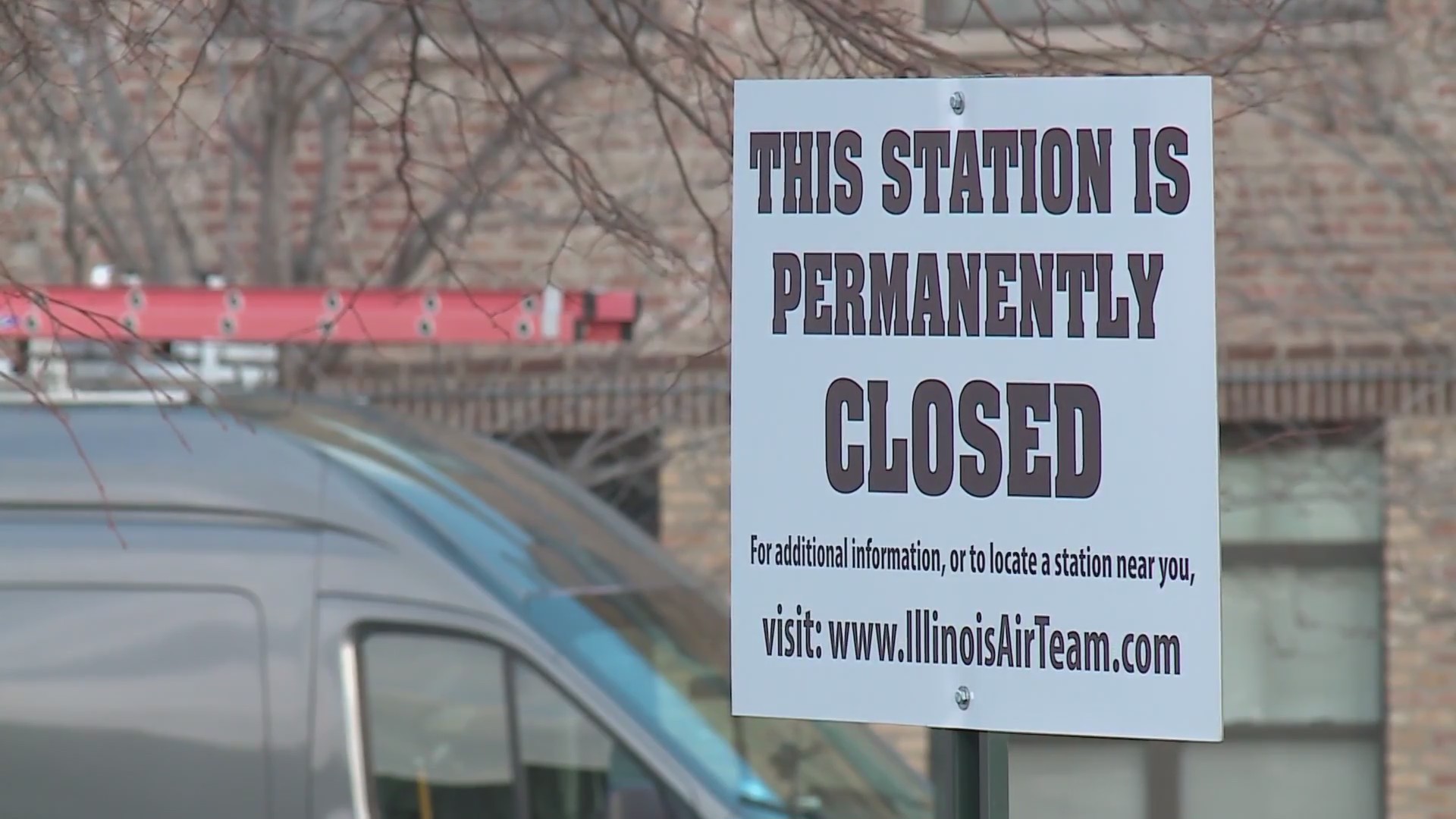 Inefficiency plagues vehicle emissions testing in Chicago as EPA looks