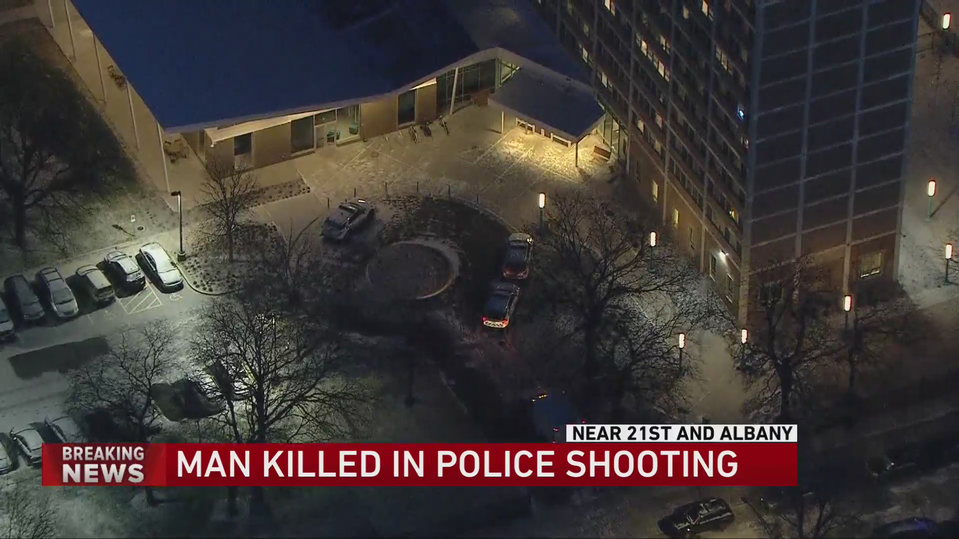Chicago police fatally shoot knife-wielding man in West Side apartment ...