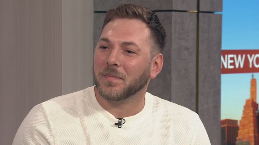 Medium Jonathan Mark on communicating with the other side – PIX11