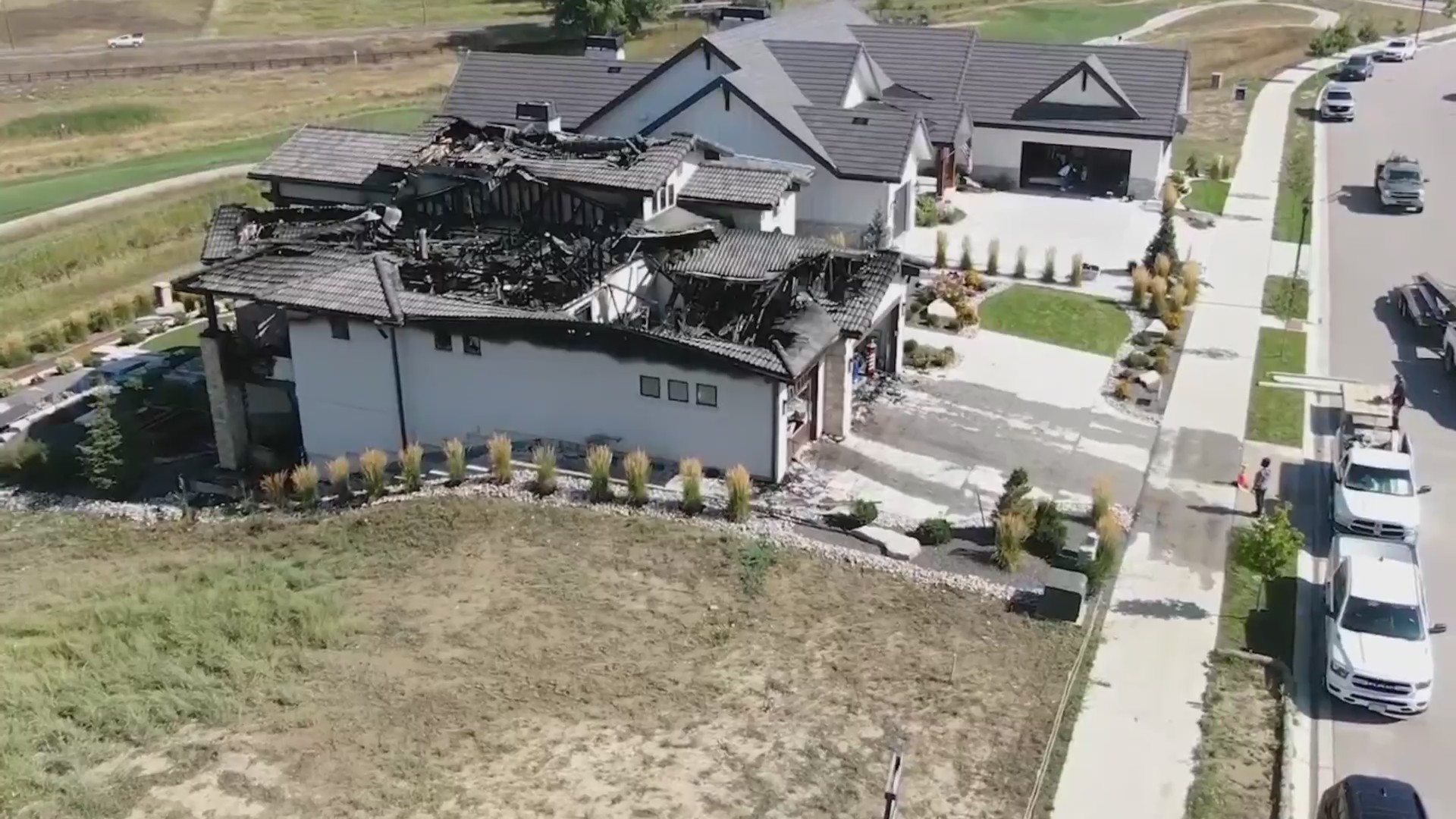 Crews investigating major house fire in Berthoud – FOX31 Denver