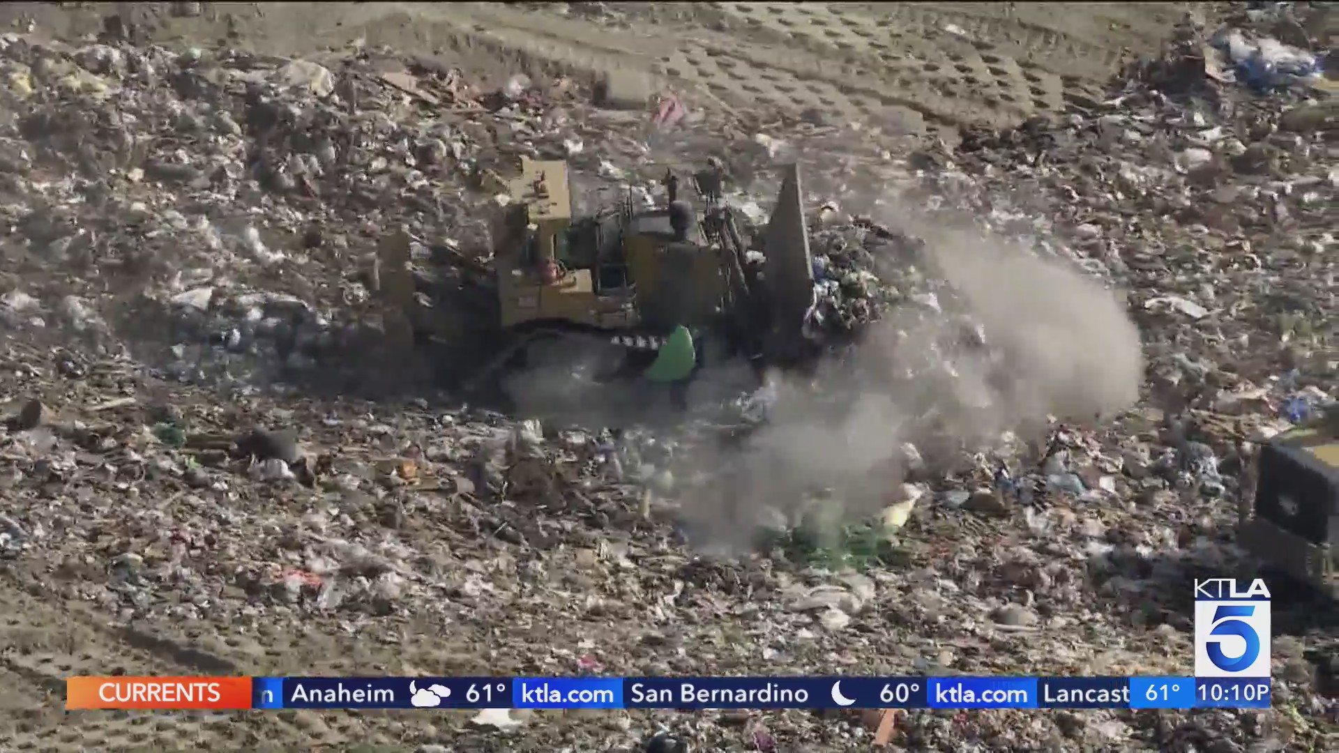 Mass lawsuit claims toxic fumes from L.A. County landfill are poisoning