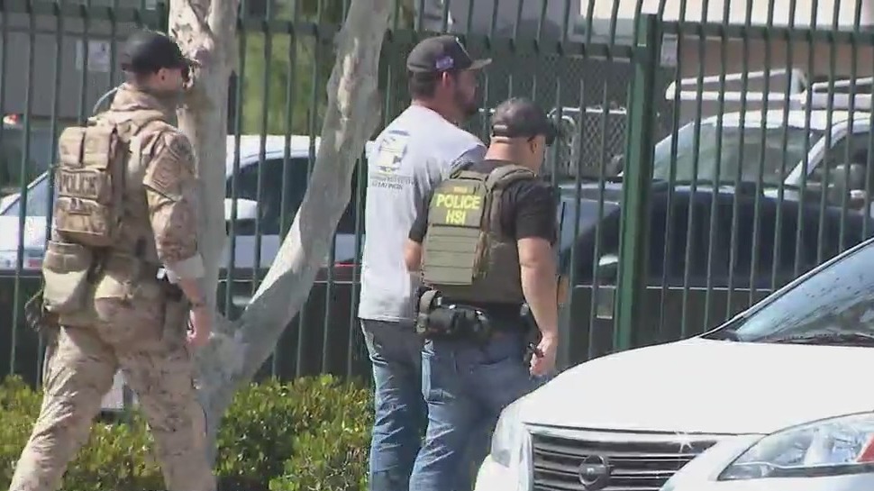 Federal agents conduct worksite enforcement investigation in ...