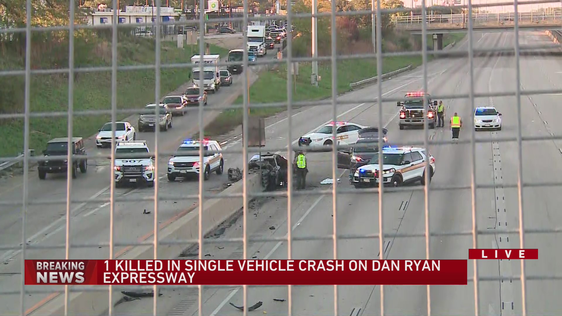 Inbound Dan Ryan Expressway shut down at 71st Street due to fatal crash ...