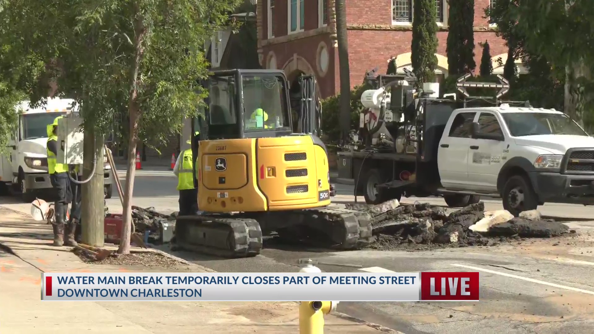 Water main break temporarily closes part of Meeting Street – WCBD News 2