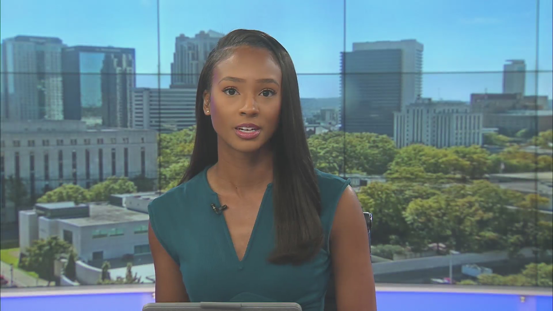 Free program helps adults with reading, speaking English and Spanish in