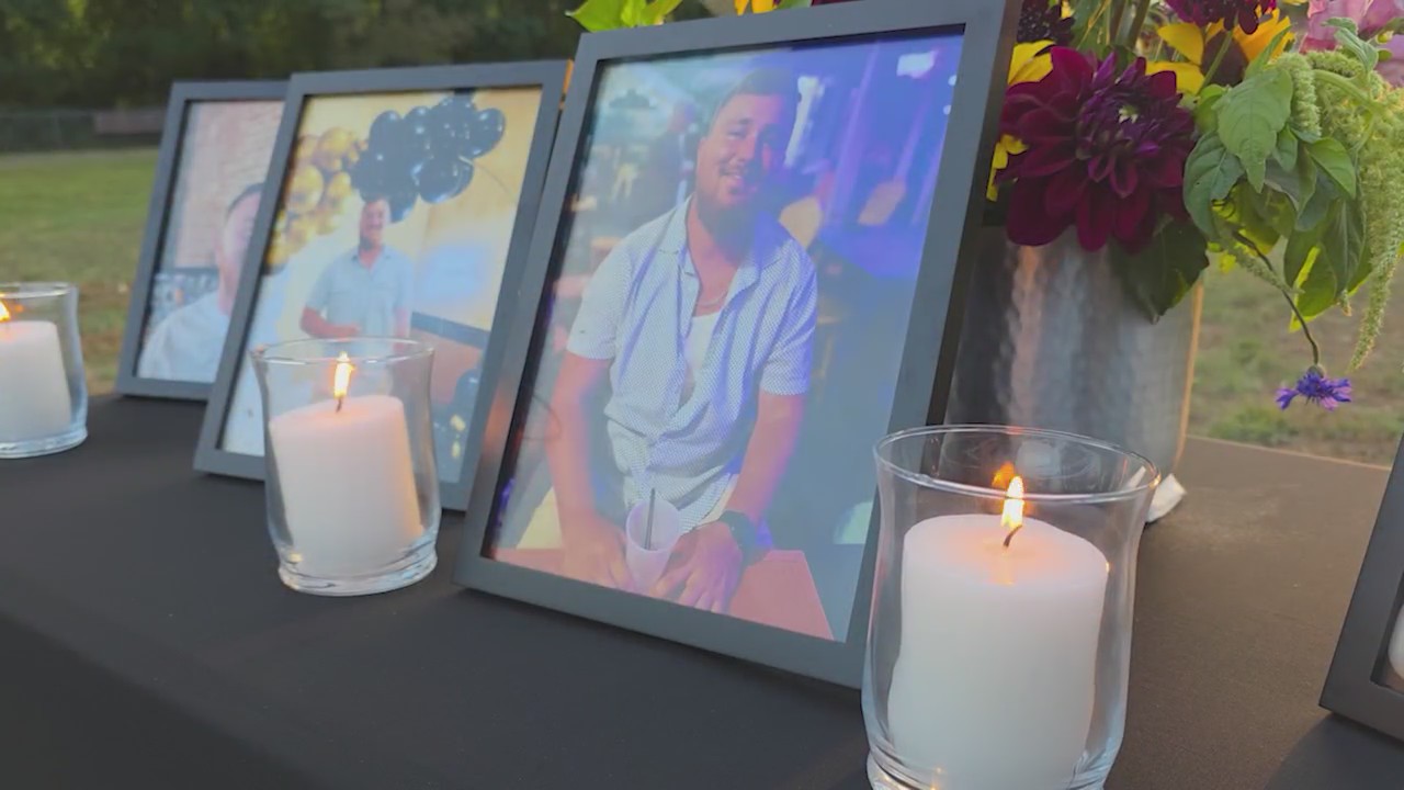 Candlelight vigil brings community together for Brent Reed NEWS10 ABC