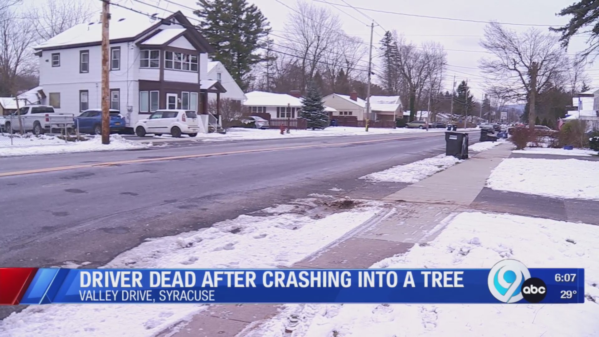 Driver dead after crashing into a tree in Syracuse – WSYR
