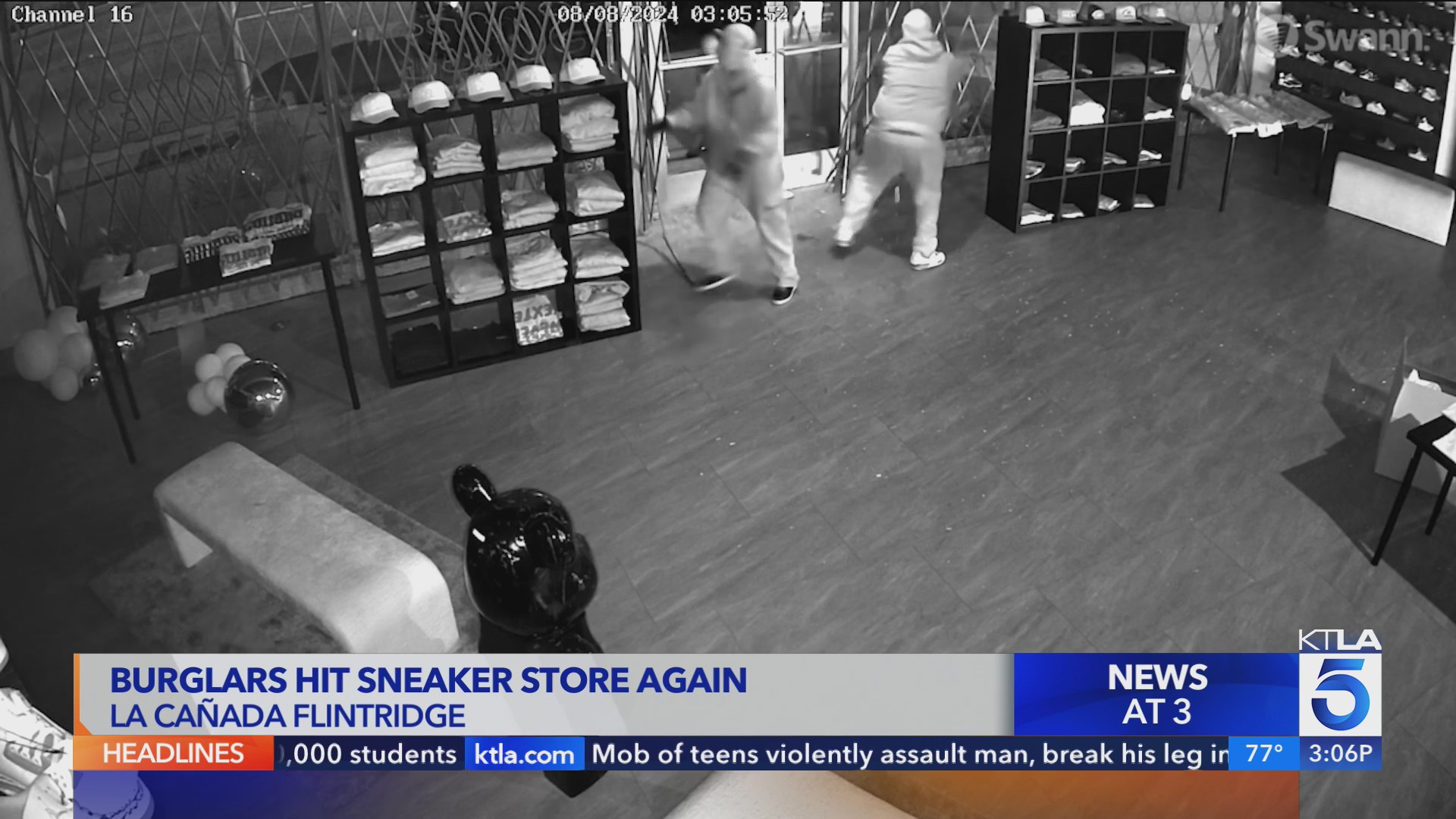 Shoe store ransacked by burglars for the 2nd time in a week – KTLA